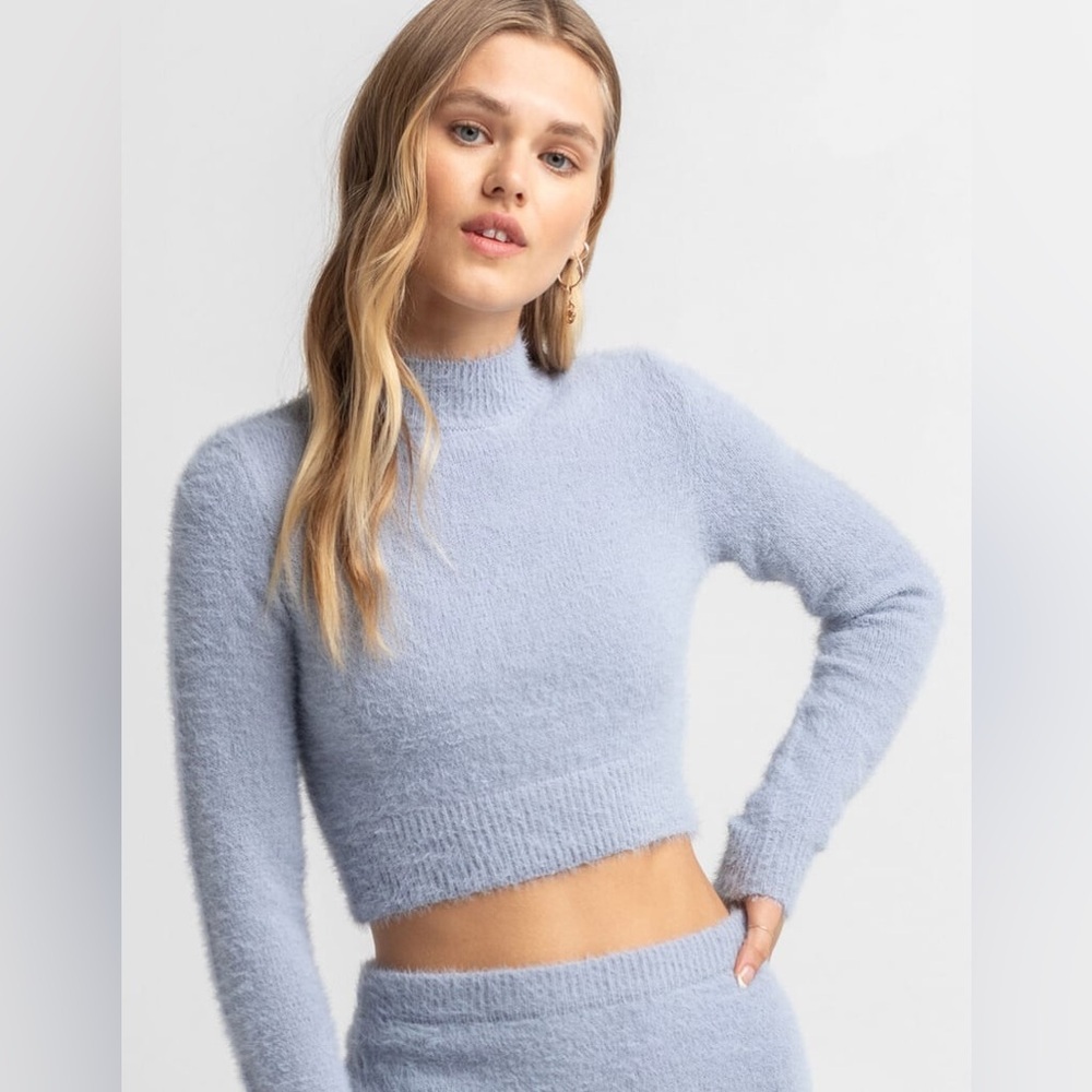 Sky & Sparrow Cozy Mock Neck Crop Top